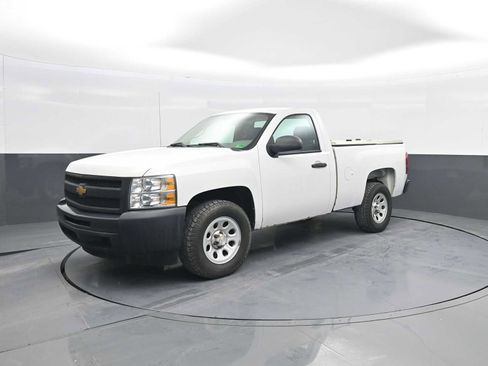 Used 2013 Chevrolet Silverado 1500 W/T RWD image 4