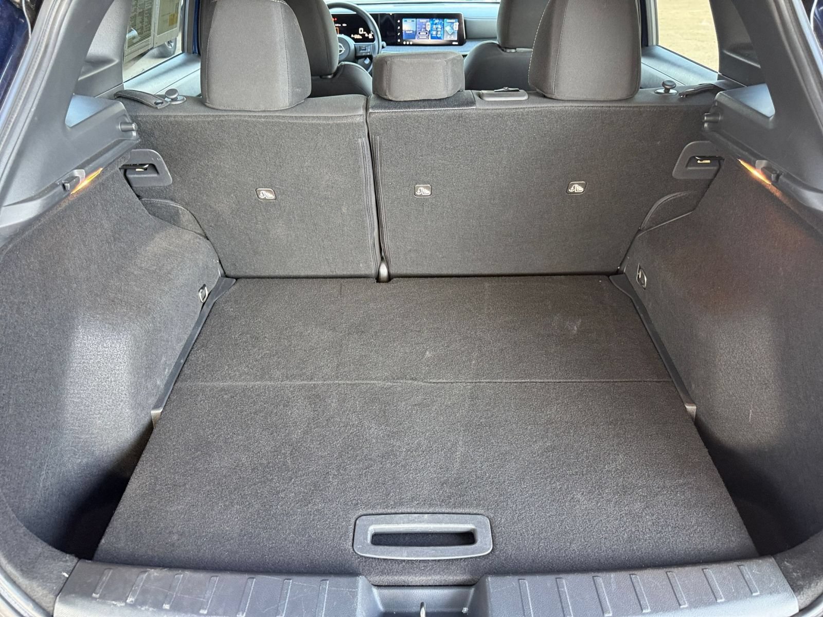 Used 2026 Nissan Kicks SV FWD image 30