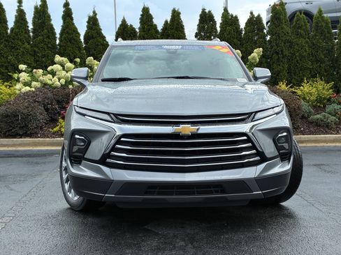 Used 2023 Chevrolet Blazer Premier w/ Driver Confidence II Package AWD/4WD image 5