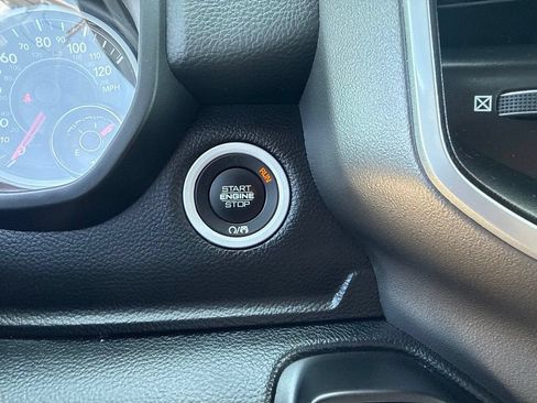 Certified 2021 RAM 1500 Big Horn AWD/4WD image 15