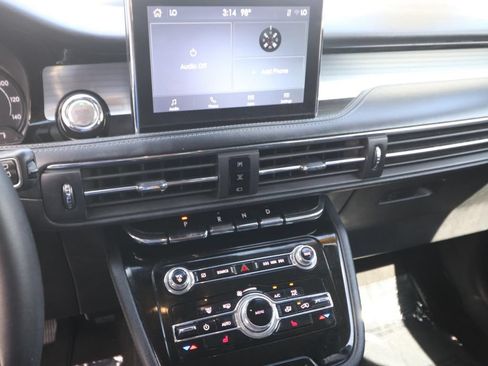 Used 2022 Lincoln Corsair FWD image 20