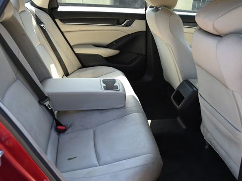 Used 2021 Honda Accord LX image 13