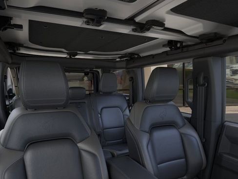 New 2026 Ford Bronco Outer Banks image 12