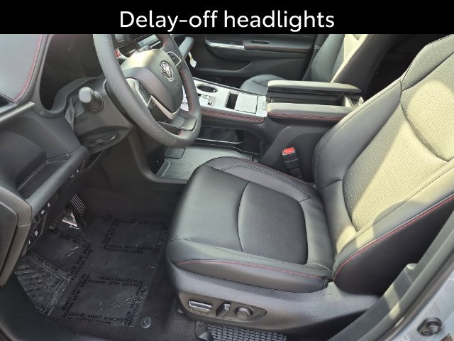 Certified 2026 Toyota Sienna XSE FWD image 13
