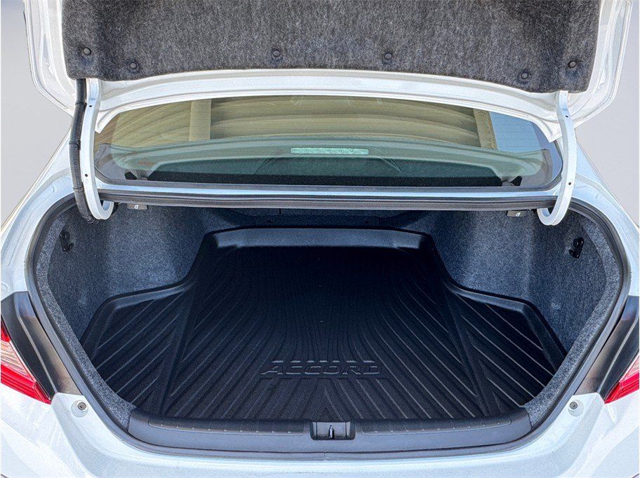 Used 2022 Honda Accord Sport image 25