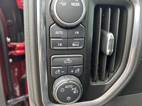 Used 2021 Chevrolet Silverado 1500 LT w/ Convenience Package II image 32