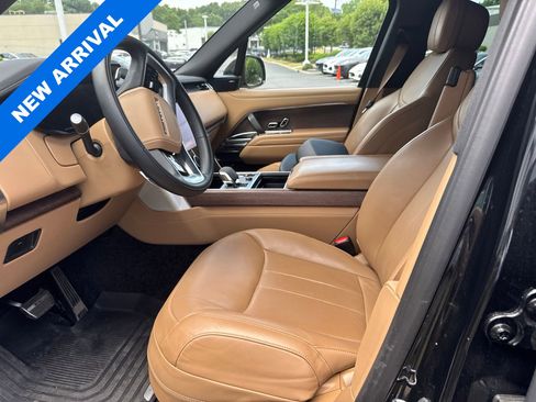 Used 2023 Land Rover Range Rover SE AWD/4WD image 6