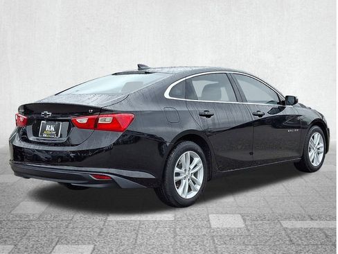 Certified 2018 Chevrolet Malibu LT w/ Driver Confidence Package image 7