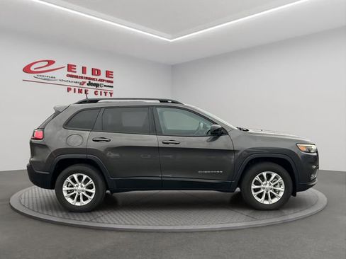 Used 2022 Jeep Cherokee Latitude Lux image 7
