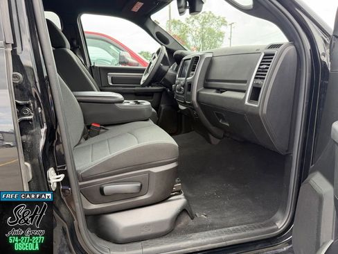 Used 2022 RAM 1500 Classic Warlock w/ Electronics Group AWD/4WD image 11
