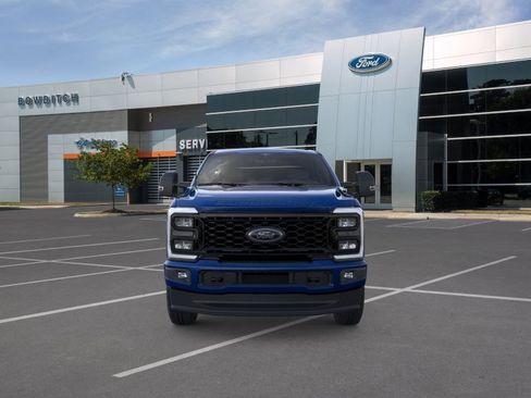 New 2026 Ford F250 XLT w/ XLT Premium Package AWD/4WD image 6