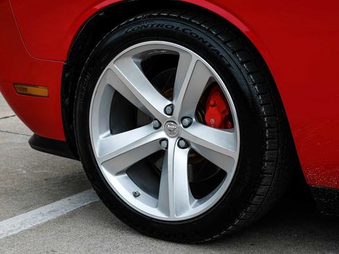 Used 2009 Dodge Challenger SRT8 w/ SRT Option Group II RWD image 45