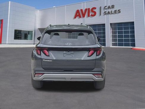 Used 2025 Hyundai Tucson SEL FWD image 7