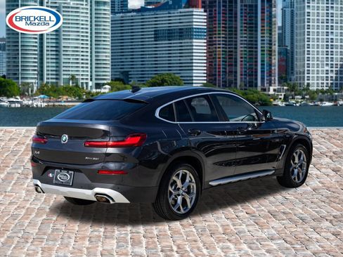Used 2023 BMW X4 xDrive30i w/ Premium Package AWD/4WD image 5