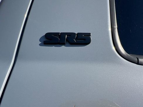 Used 2018 Toyota Tundra SR5 image 34