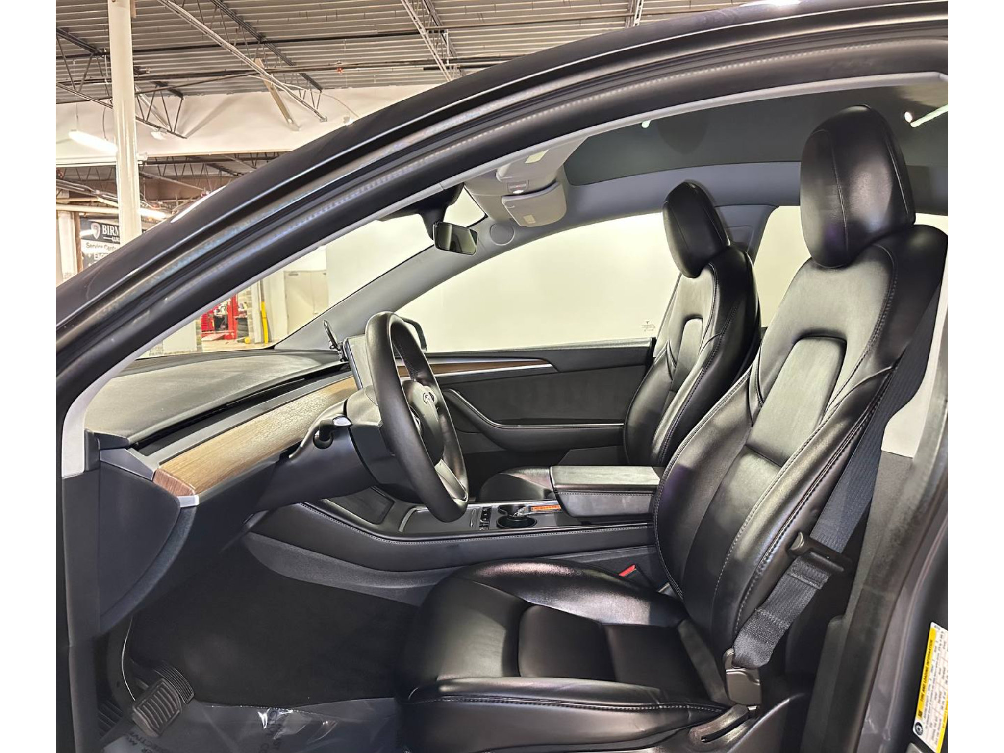 Used 2023 Tesla Model Y Long Range AWD/4WD image 17