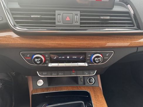 Certified 2023 Audi Q5 2.0T Premium Plus w/ Premium Plus Package image 19