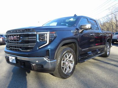 Used 2022 GMC Sierra 1500 SLT w/ SLT Premium Plus Package