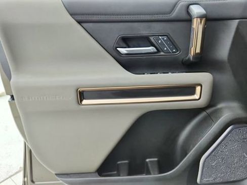 Used 2025 GMC Hummer EV 2X w/ LPO, Cargo Utility Package image 34