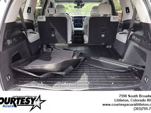 Used 2022 Jeep Grand Cherokee L Overland w/ Luxury Tech Group IV AWD/4WD image 29