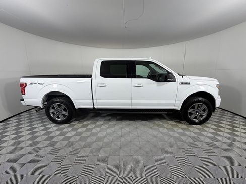 Used 2018 Ford F150 XLT w/ Equipment Group 302A Luxury AWD/4WD image 4