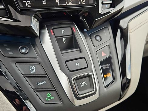 New 2026 Honda Odyssey Touring image 20