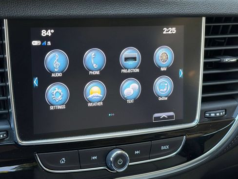 Used 2019 Buick Encore Essence AWD/4WD image 24