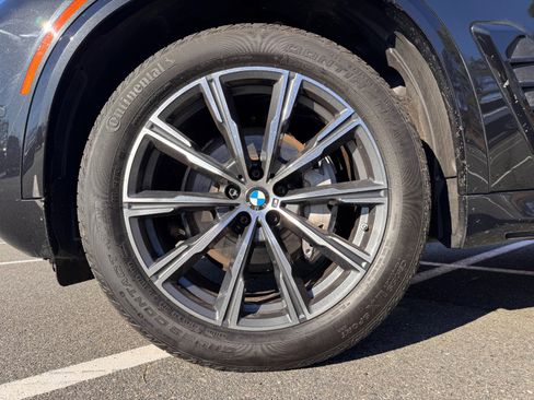 Used 2024 BMW X5 xDrive40i w/ M Sport Package image 61