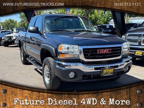 Used 2006 GMC Sierra 2500 SLT w/ Onstar Plus Package AWD/4WD image 2
