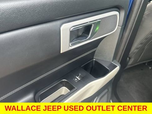 Used 2021 Ford Explorer XLT RWD image 14