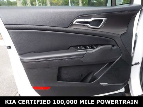 Certified 2023 Kia Sportage EX FWD image 21