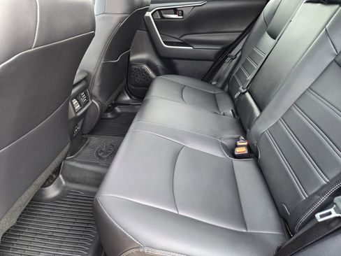 Used 2024 Toyota RAV4 XLE Premium image 34