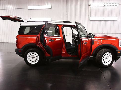 Used 2024 Ford Bronco Sport Heritage w/ Heritage Convenience Package image 30