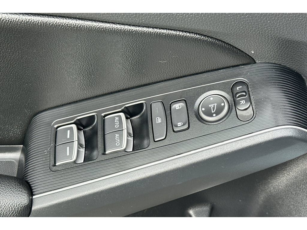Used 2023 Honda Civic Touring image 12