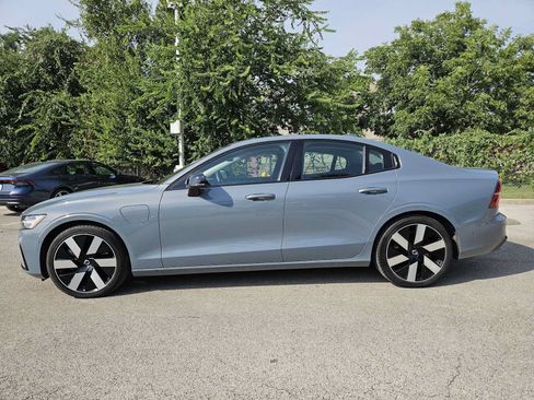 Used 2023 Volvo S60 T8 Plus w/ Climate Package AWD/4WD image 4