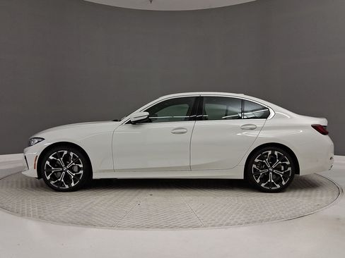 Used 2026 BMW 330i Sedan w/ Convenience Package RWD image 2