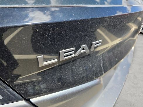Used 2024 Nissan Leaf SV Plus FWD image 14