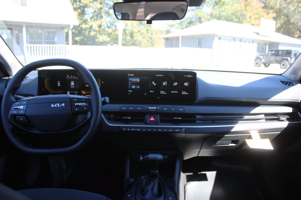 New 2026 Kia K4 FWD image 22