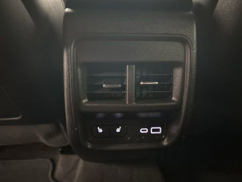 Used 2024 Cadillac XT4 Sport AWD/4WD image 25
