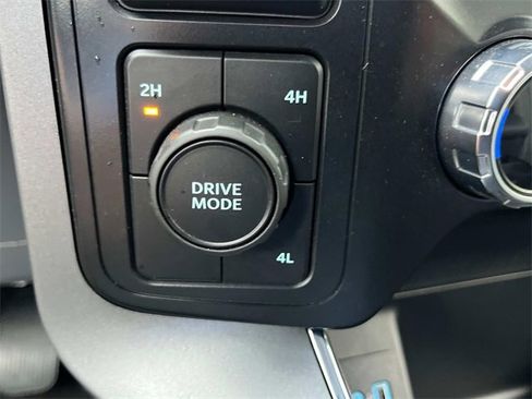 Used 2022 Ford F150 XLT w/ Equipment Group 302A High image 37