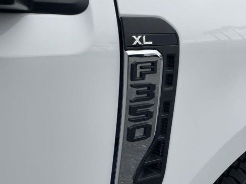 Certified 2023 Ford F350 XL w/ XL Chrome Package image 5