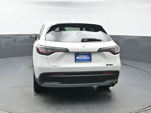 Certified 2023 Honda HR-V Sport image 5