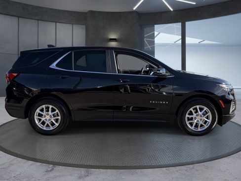 Certified 2024 Chevrolet Equinox LT FWD image 7