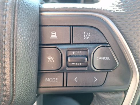 Used 2025 Toyota Tundra Limited w/ Power Package image 22