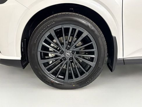 New 2026 Lexus RX 450h AWD image 31