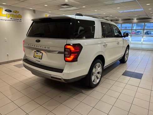 Used 2023 Ford Expedition Limited AWD/4WD image 31