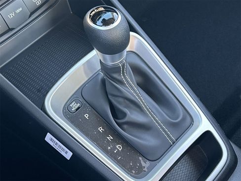 New 2026 Hyundai Venue SE image 28