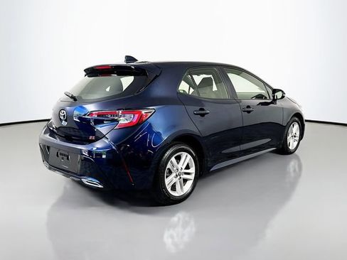 Used 2022 Toyota Corolla SE w/ SE Preferred Package FWD image 8