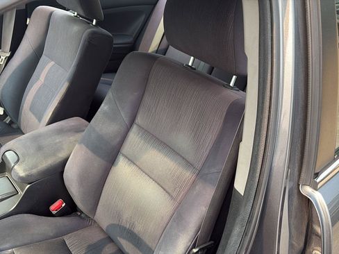 Used 2012 Honda Accord LX image 10