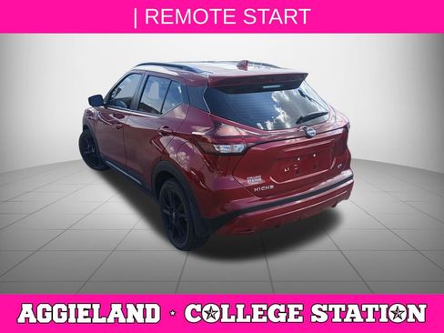 Certified 2024 Nissan Kicks SR w/ SR Premium Package FWD image 4